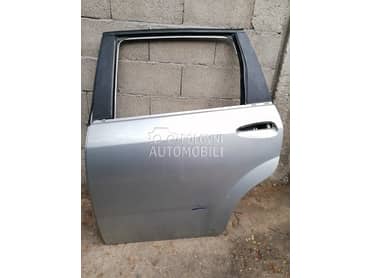 leva vrata za Fiat Croma