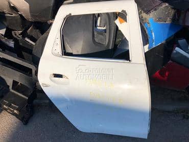 zadnja desna vrata za Dacia Duster od 2017. do 2021. god.