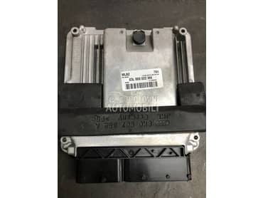 Motorni racunar 2.0 tdi za Audi A4, A5 od 2007. do 2012. god.