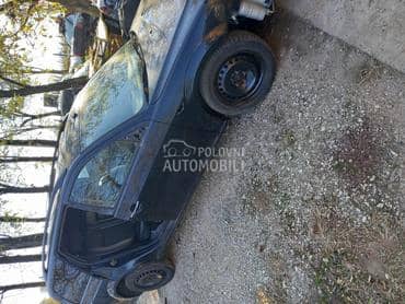 bočno staklo zatamnjena mk3 za Ford Mondeo od 2001. do 2007. god.
