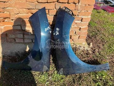 Levo i desno krilo za Peugeot 308 od 2006. do 2012. god.