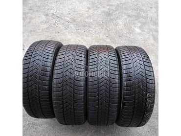 Pirelli 225/55 R17 Zimska