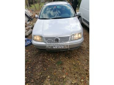 Farovi za Volkswagen Bora od 1998. do 2005. god.