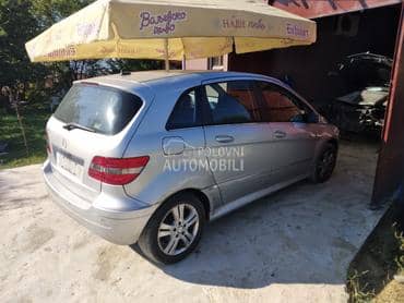 Hladnjaci za Mercedes Benz B Klasa od 2005. do 2011. god.