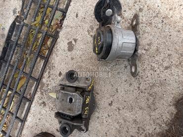 nosac motora,menjaca za Ford Mondeo od 2001. do 2007. god.