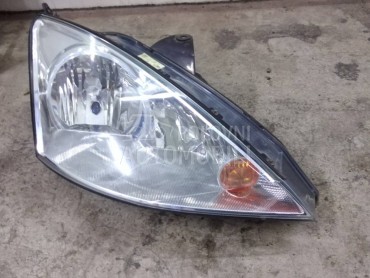 Desni far za Ford Focus od 1998. do 2004. god.