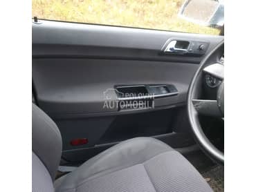 Enterijer za Volkswagen Polo od 2002. do 2004. god.