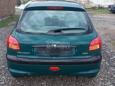 gepek vrata maslinasto zeleni za Peugeot 206