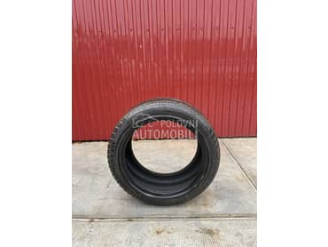 Ostalo 235/45 R17 Sve sezone