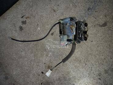 bravica gepek vrata za Ford Mondeo od 2001. do 2007. god.