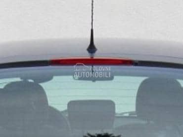 Treće stop svetlo za Renault Clio od 1998. do 2005. god.