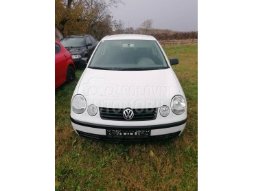 kompletan auto u delovima za Volkswagen Polo od 2001. do 2005. god.