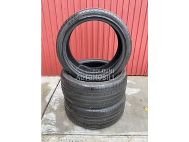 Pirelli 235/40 R19 Letnja