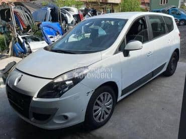 Renault Scenic III -  kompletan auto u delovima