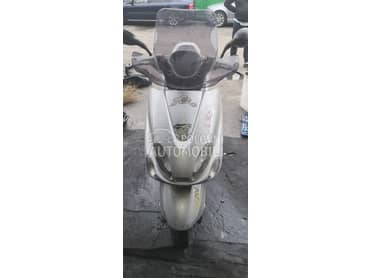Yamaha Majesty Skyliner 180cc