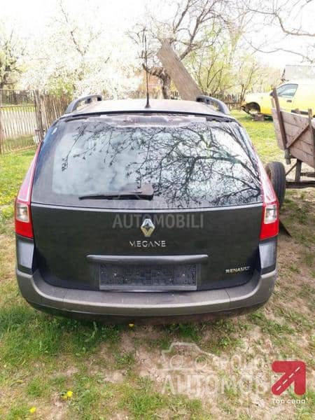 Auto staklo (šoferšajbna, proz