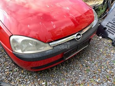 Pednji branik za Opel Corsa C od 2000. do 2004. god.