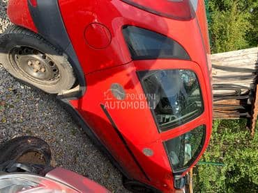 desna vrata za Opel Corsa C od 2000. do 2004. god.