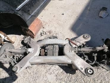 zadnji trap za Volkswagen Phaeton