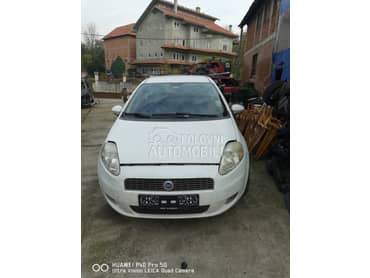 Fiat Grande Punto -  kompletan auto u delovima