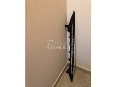 Centralna resetka u braniku za Audi A6, A6 Allroad od 2011. do 2015. god.