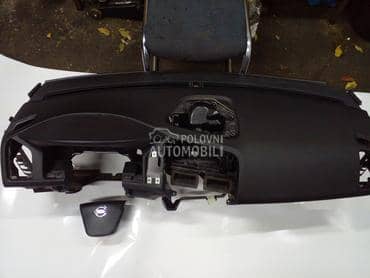 Tabla kopit za Volvo XC60 od 2009. do 2012. god.