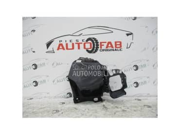 Desni deo zadnjeg branika za Jeep Renegade od 2014. do 2022. god.