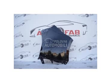 Desni deo zadnjeg branika za Renault Scenic od 2009. do 2016. god.