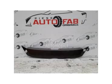 Gornja lajsna prednjeg branika za Mazda 3 od 2013. do 2016. god.