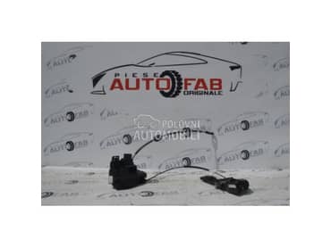 Brava zadnjih desnih vrata za Ford B-Max od 2011. do 2017. god.