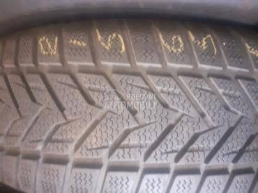 Vredestein 215/65 R17 Sve sezone