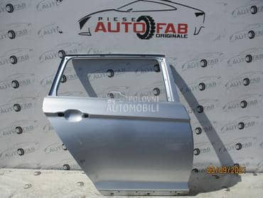 Zadnja desna vrata karavan za Volkswagen Passat B8 od 2015. do 2021. god.