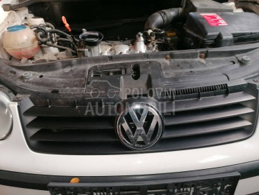 Maska sa znakom za Volkswagen Polo od 2001. do 2005. god.