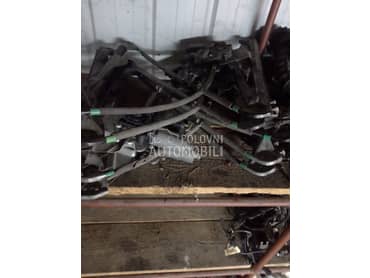 Prednji desni podizac stakla za Ford Focus od 1998. do 2004. god.