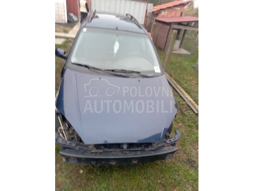 Hauba teget boja za Ford Focus od 1998. do 2004. god.