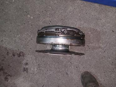 zamajac sa setom kvacila za Audi A4