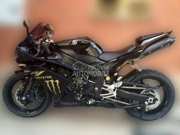 Yamaha YZF-R1 u delovima