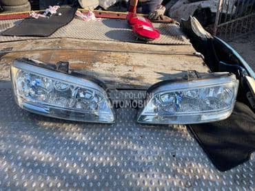 Farovi za Fiat Multipla od 2004. do 2012. god.