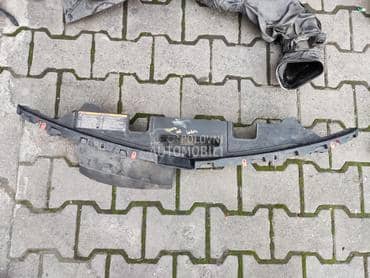 Plastika preko hladnjaka za Opel Insignia