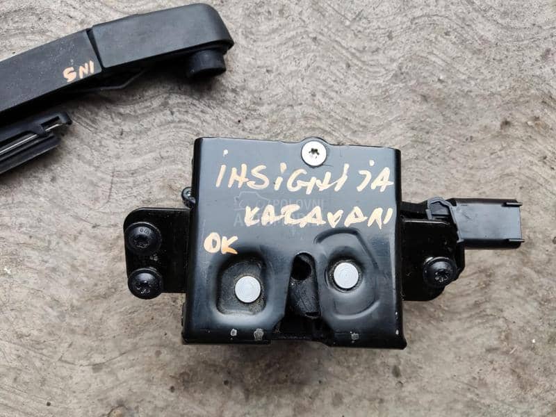 Brava gepek vrata KARAVAN