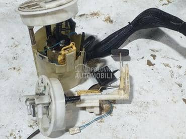 Plovak sa pumpom za Mercedes Benz E 220