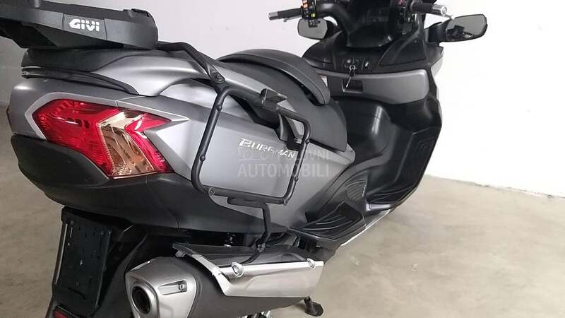 Suzuki Burgman 650 Executive ABS