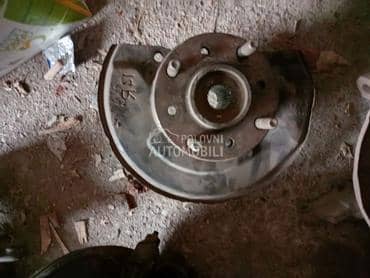 Glavčina za Mitsubishi Carisma od 1996. do 2003. god.