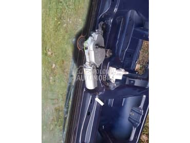 Motoric zadnjeg brisaca za Volkswagen Golf 4 od 2000. do 2004. god.