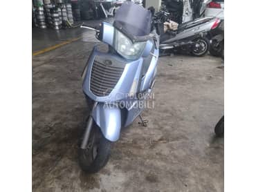 Kymco People S 300i