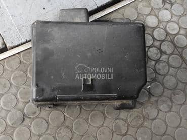 Kutija osiguraca 1,4hdi za Peugeot 206