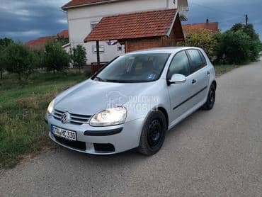 kompletan auto u delovima za Volkswagen Golf 5