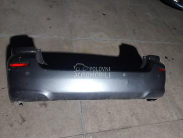 Zadnji branik tamno sivi za Toyota Corolla Verso od 2004. do 2009. god.