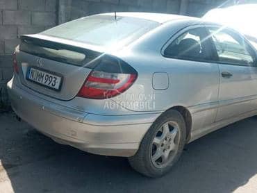 Mercedes Benz C 180 -  kompletan auto u delovima