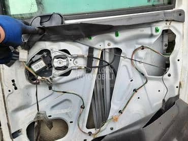 podizac stakla za Peugeot 806, 807, Expert od 1996. do 2010. god.